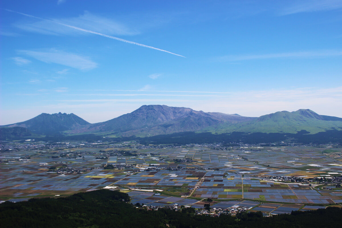 阿蘇にて打ち合わせと…。